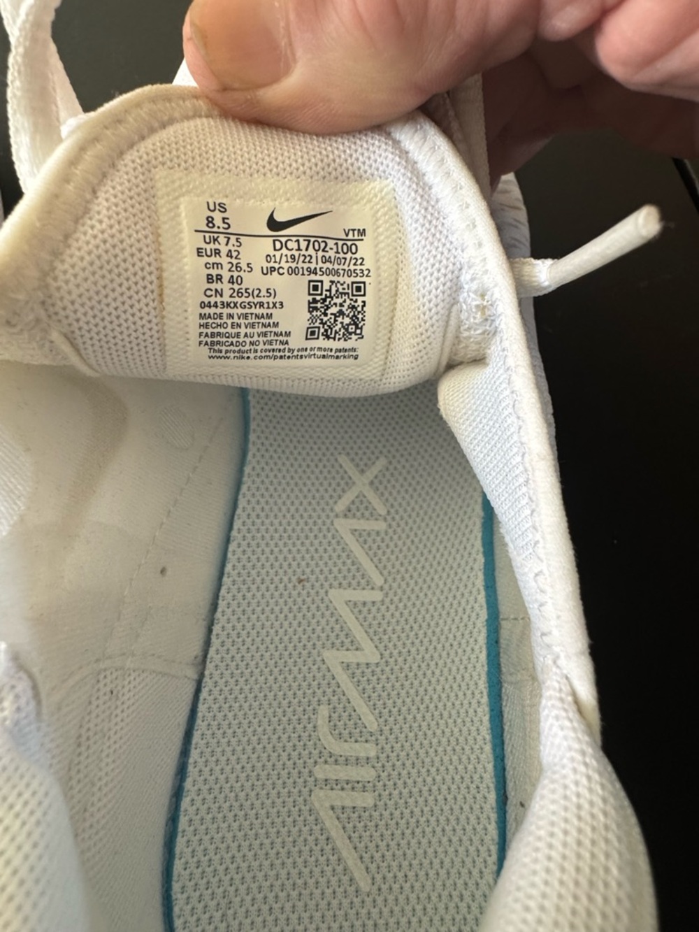 Nike White Air270 Mesh Sneakers with Gum Tip - Picture 5 of 6